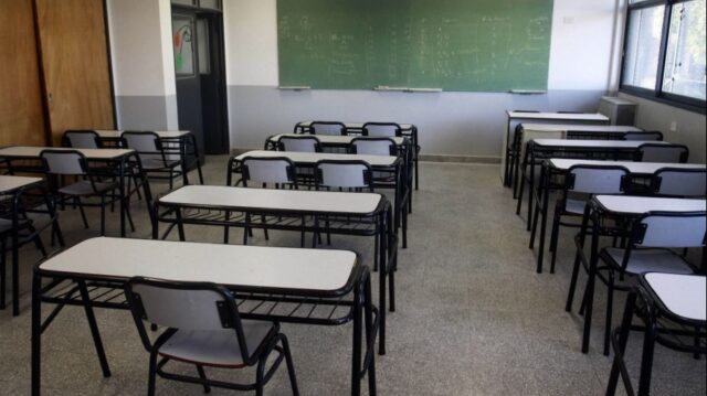 El Gobierno de Córdoba pide levantar el paro docente de 48 horas-La Ola Digital