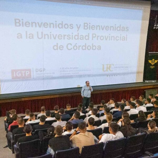 Entre 2024 y 2025, la Universidad Provincial gestionó la validez nacional de 36 carreras-La Ola Digital