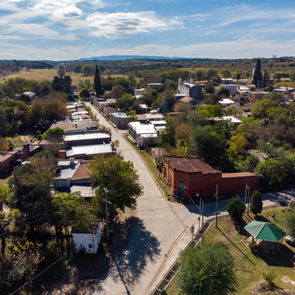 Amboy refuerza el servicio de agua con la incorporación de un nuevo camión y equipamiento