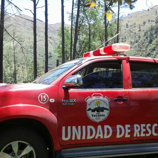 Incendio en Villa Yacanto: una cabaña fue destruida por completo-La Ola Digital