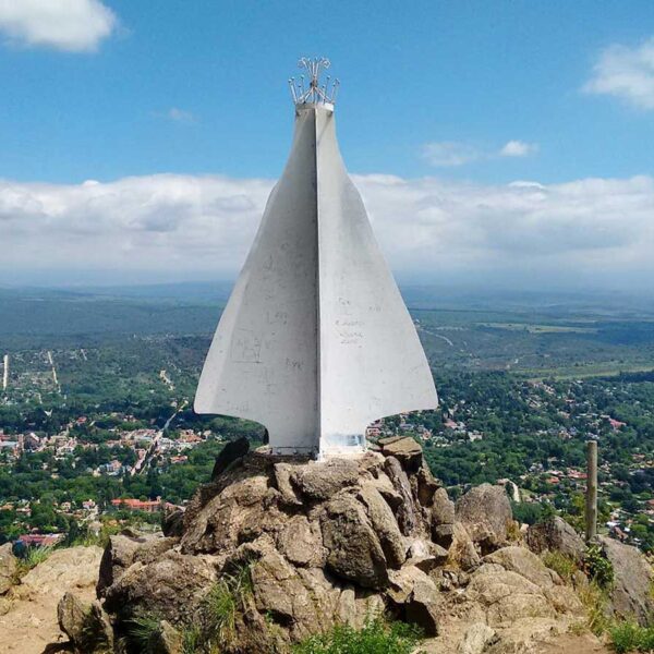 Rescate en el Cerro de la Virgen-La Ola Digital