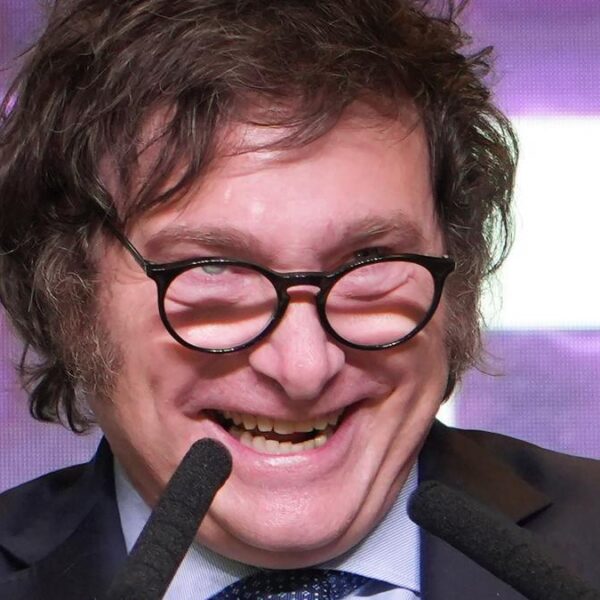 Milei reparte millones y excluye a Córdoba-La Ola Digital