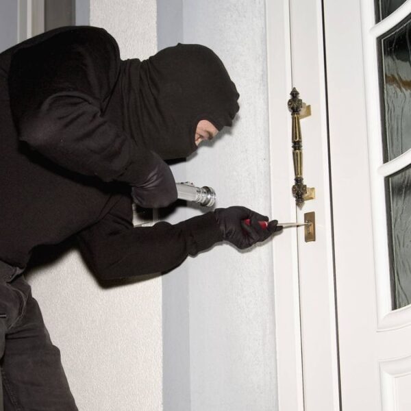 Detenciones por agresiones y robos en viviendas en Calamuchita-La Ola Digital