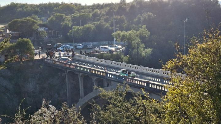Con corte parcial de Ruta 5, comenzó el plan de lucha de los trabajadores de Embalse