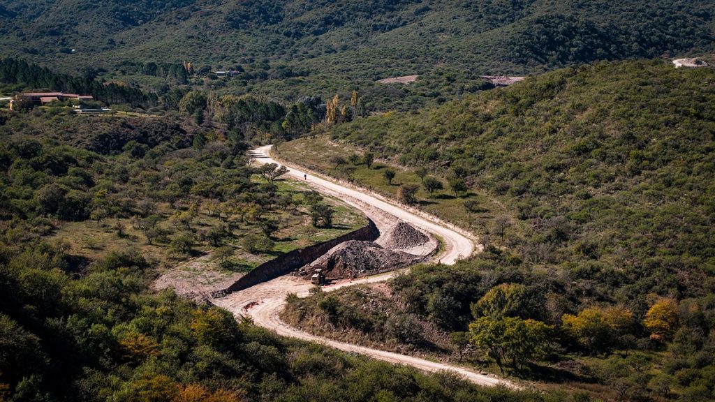 La nueva Ruta S-372 ya alcanza un 33% de avance y promete transformar la conectividad en Calamuchita-La Ola Digital