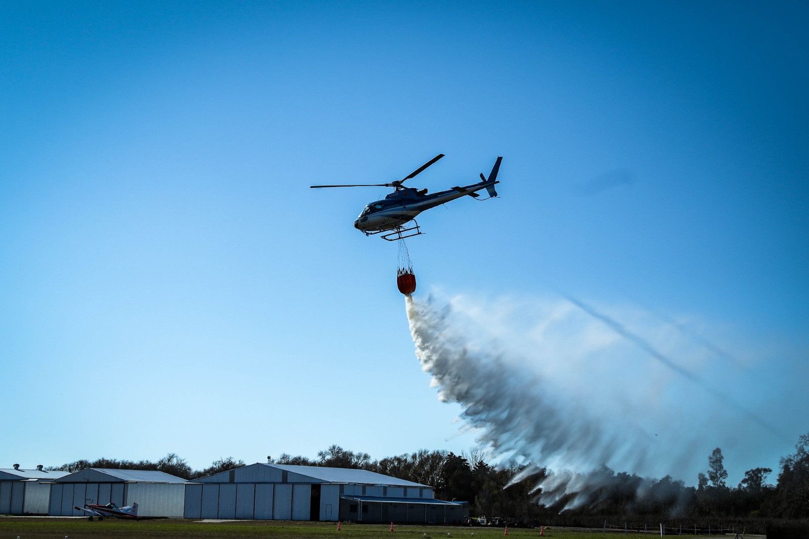 La Provincia capacita a pilotos para el combate de incendios forestales