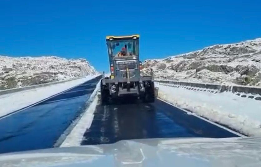 Corte total en las Altas Cumbres por hielo