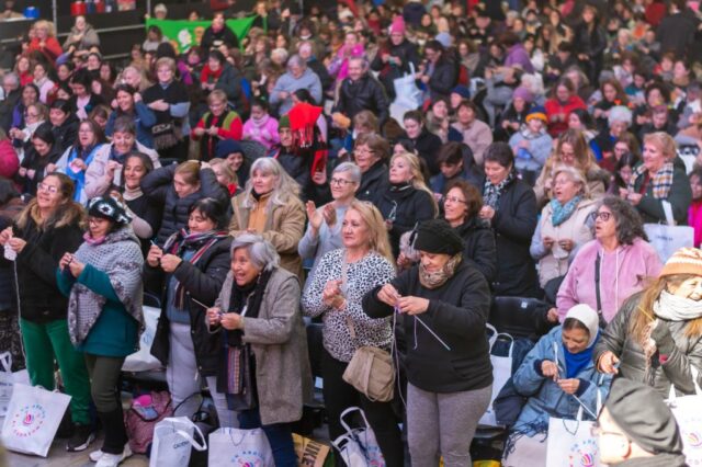 “Un Abrigo al Corazón” volverá a reunir a miles de cordobeses en una nueva jornada solidaria-La Ola Digital