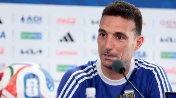 Conferencia de prensa de Scaloni antes del debut