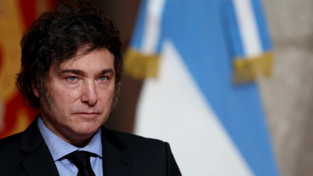 Javier Milei visitará Córdoba para supervisar ejercicios militares con tropas de Estados Unidos-La Ola Digital