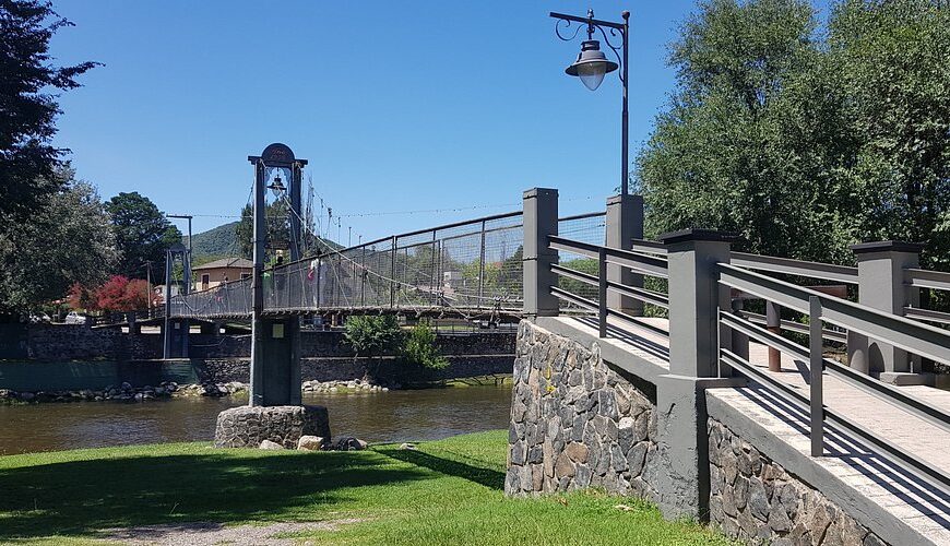 Corte temporal en el Puente Colgante por trabajos de mantenimiento y mejoras-La Ola Digital