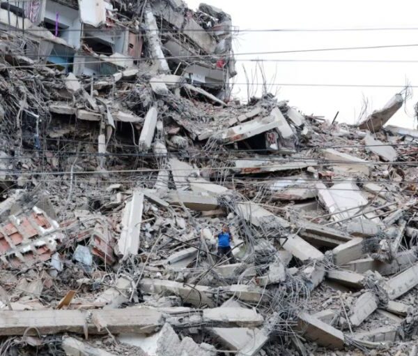 Venezuela: ascienden a 1.430 los muertos por los terremotos y continúan las tareas de rescate