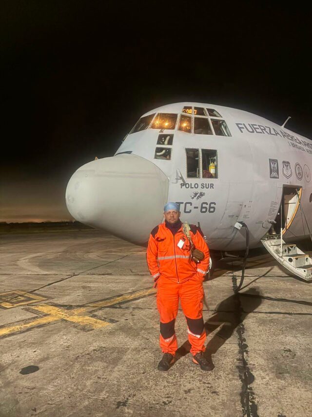 Con orgullo, La Cumbrecita recibió al bombero que participó del rescate tras el terremoto en Venezuela-La Ola Digital