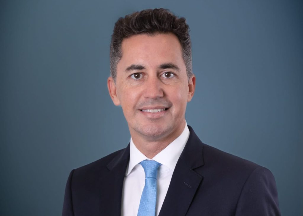 El ministro Manuel Calvo asume la Jefatura de Gabinete-La Ola Digital