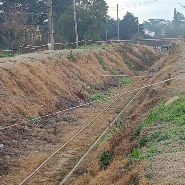El conductor del Tren de las Sierras no advirtió ningún impacto: investigan la muerte de dos hombres en La Falda