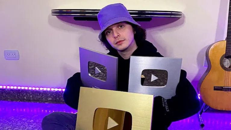 Murió el youtuber Chatterbox en un triple choque