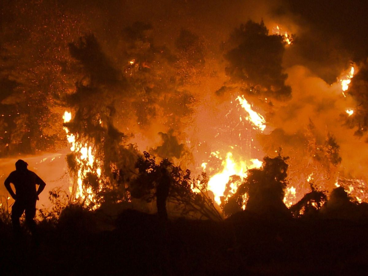 Europa combate incendios históricos-La Ola Digital