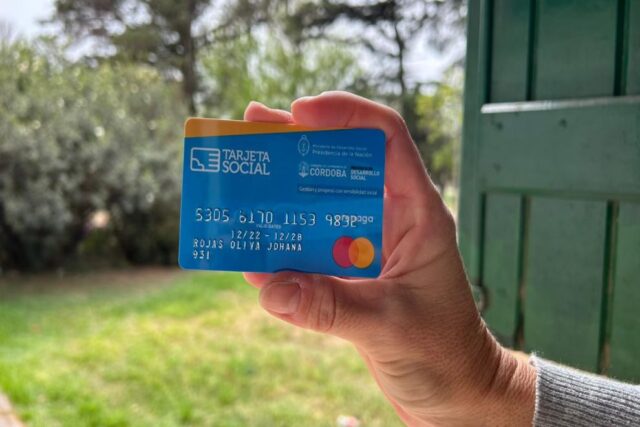 La Provincia inició la actualización de datos de beneficiarios de la Tarjeta Social-La Ola Digital