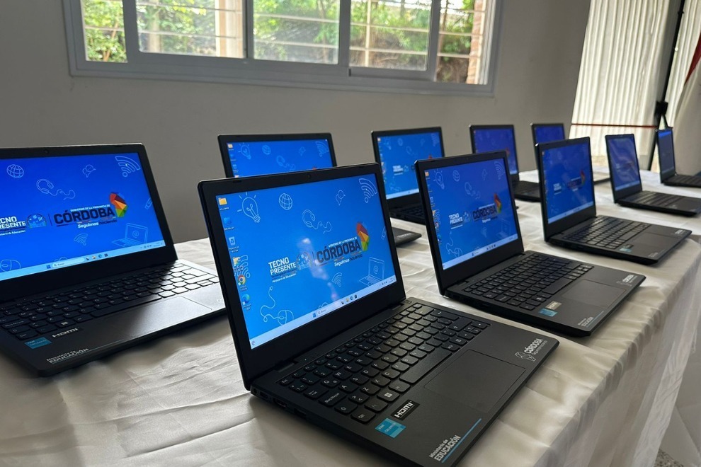 El IPEM 385 de Los Reartes recibió nuevo equipamiento y una inversión de $10 millones-La Ola Digital