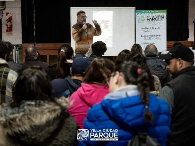 Villa Ciudad Parque presenta su programa comunal de viviendas Habitar VCP-La Ola Digital