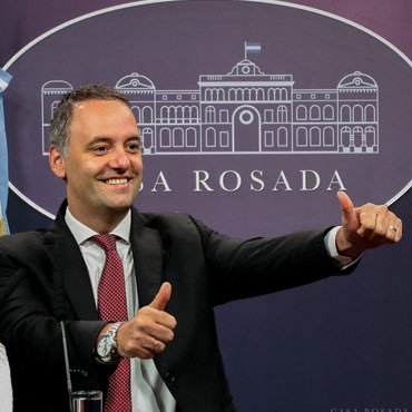 Seis meses después, Adorni todavía no explica su patrimonio: ¿hasta cuándo va a durar el blindaje?-La Ola Digital