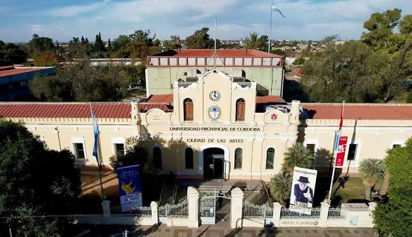 En 2027, la Universidad Provincial formará profesionales en el cuidado de personas