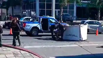 Murió un motociclista al chocar con una Kangoo