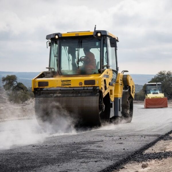 La pavimentación de la ruta Santa Rosa – Soconcho alcanza el 50% de avance