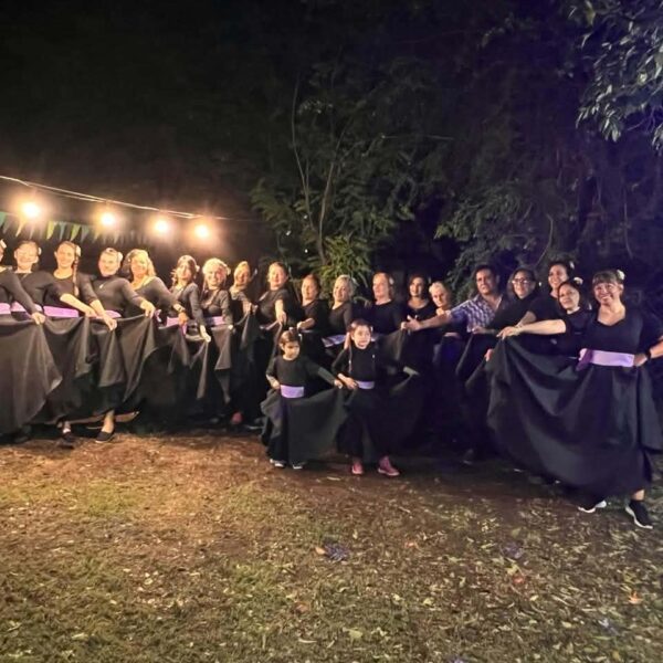 Amboy: una academia de folclore que nació entre amigas y hoy reúne a 27 bailarines