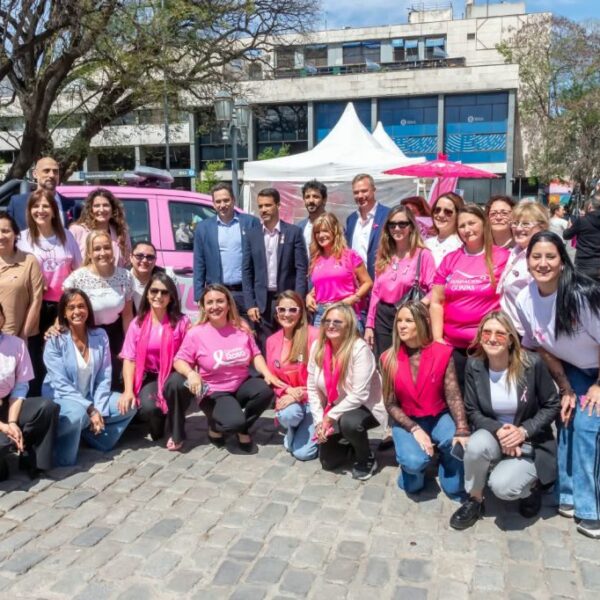 Córdoba Rosa 2026: la Semana Rosa ofrece controles y estudios gratuitos en Plaza San Martín