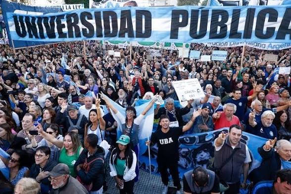 Marcha Universitaria, por dónde pasará y que calles estarán cortadas