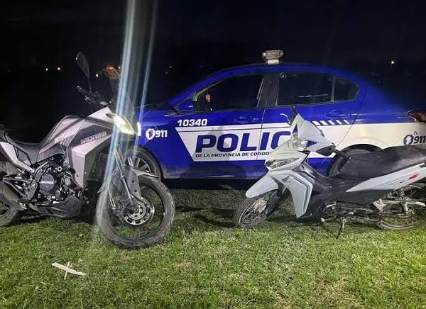 Villa General Belgrano: recuperaron una motocicleta robada y aprehendieron a tres personas