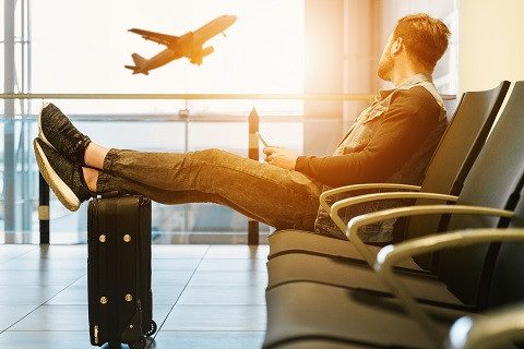 Estafas en la compra de viajes: advierten sobre los riesgos de contratar por internet sin verificar los datos-La Ola Digital